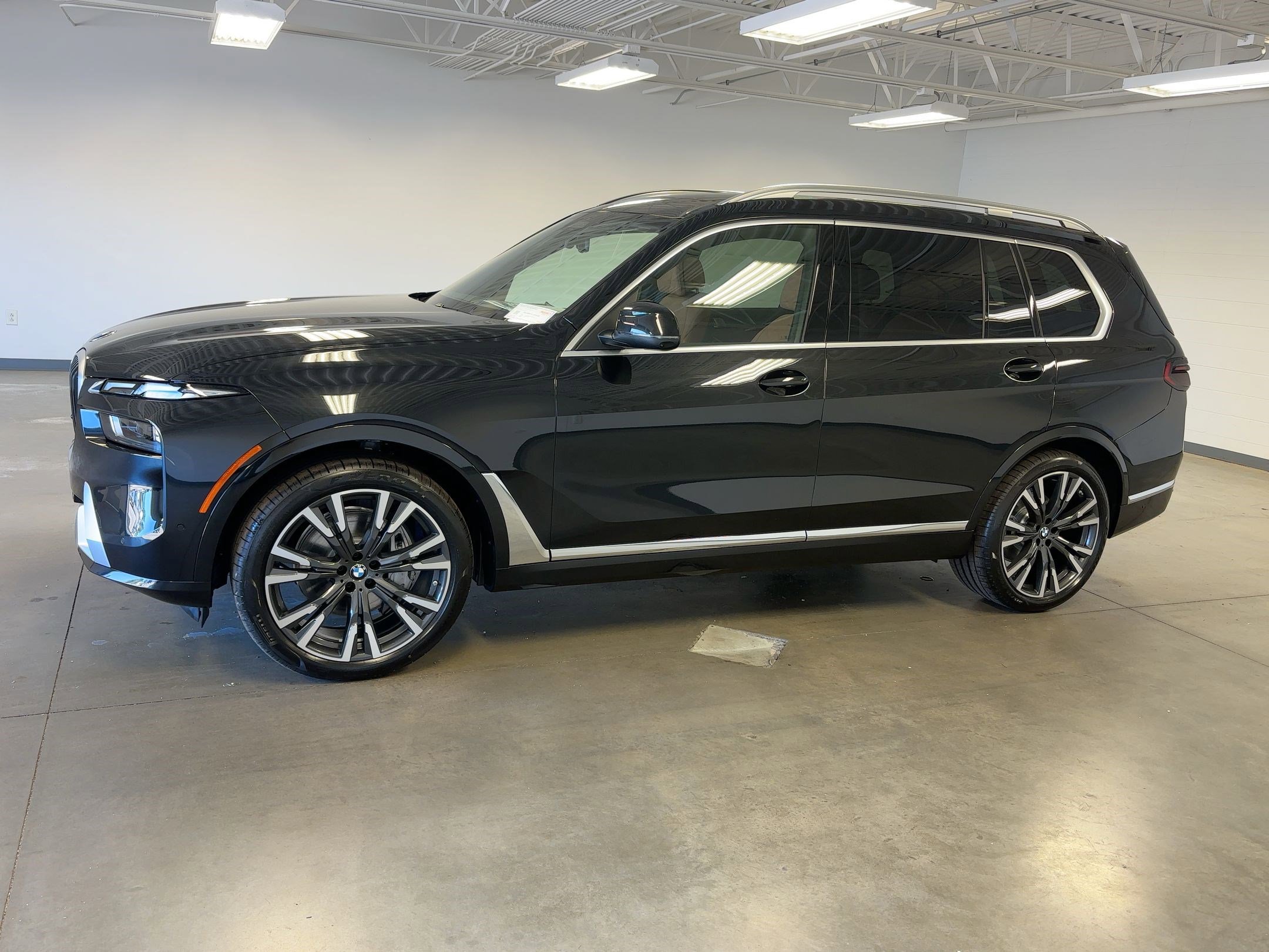 New 2026 BMW X7 xDrive40i image 2