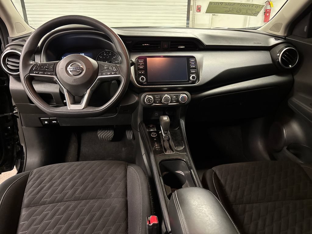 Used 2023 Nissan Kicks SV FWD image 27