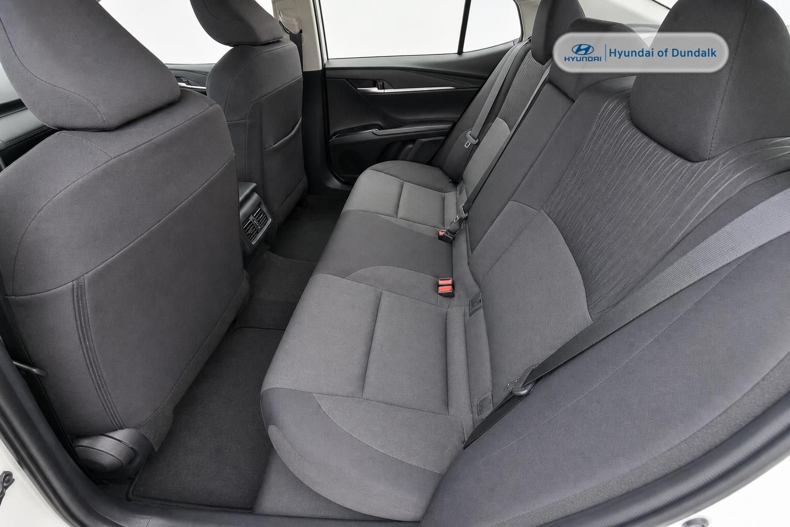 Used 2025 Toyota Camry LE FWD image 10