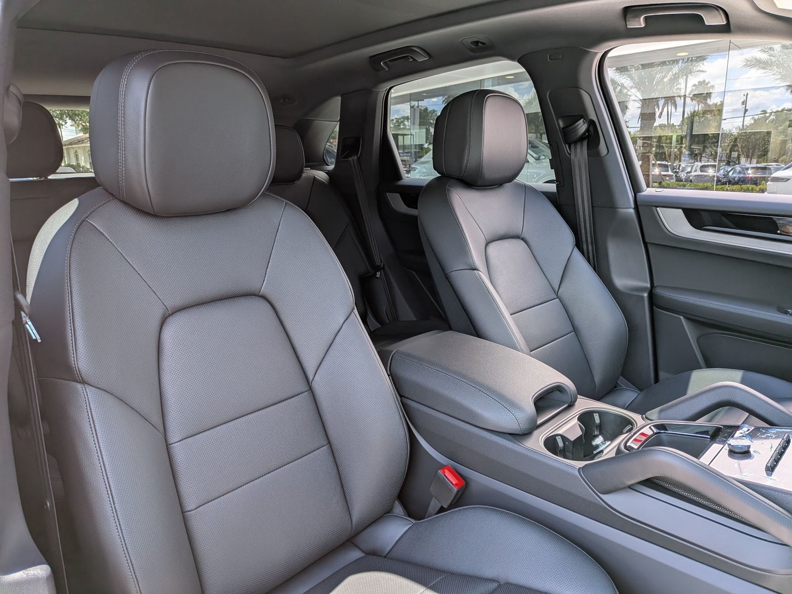 New 2026 Porsche Cayenne S AWD/4WD image 24