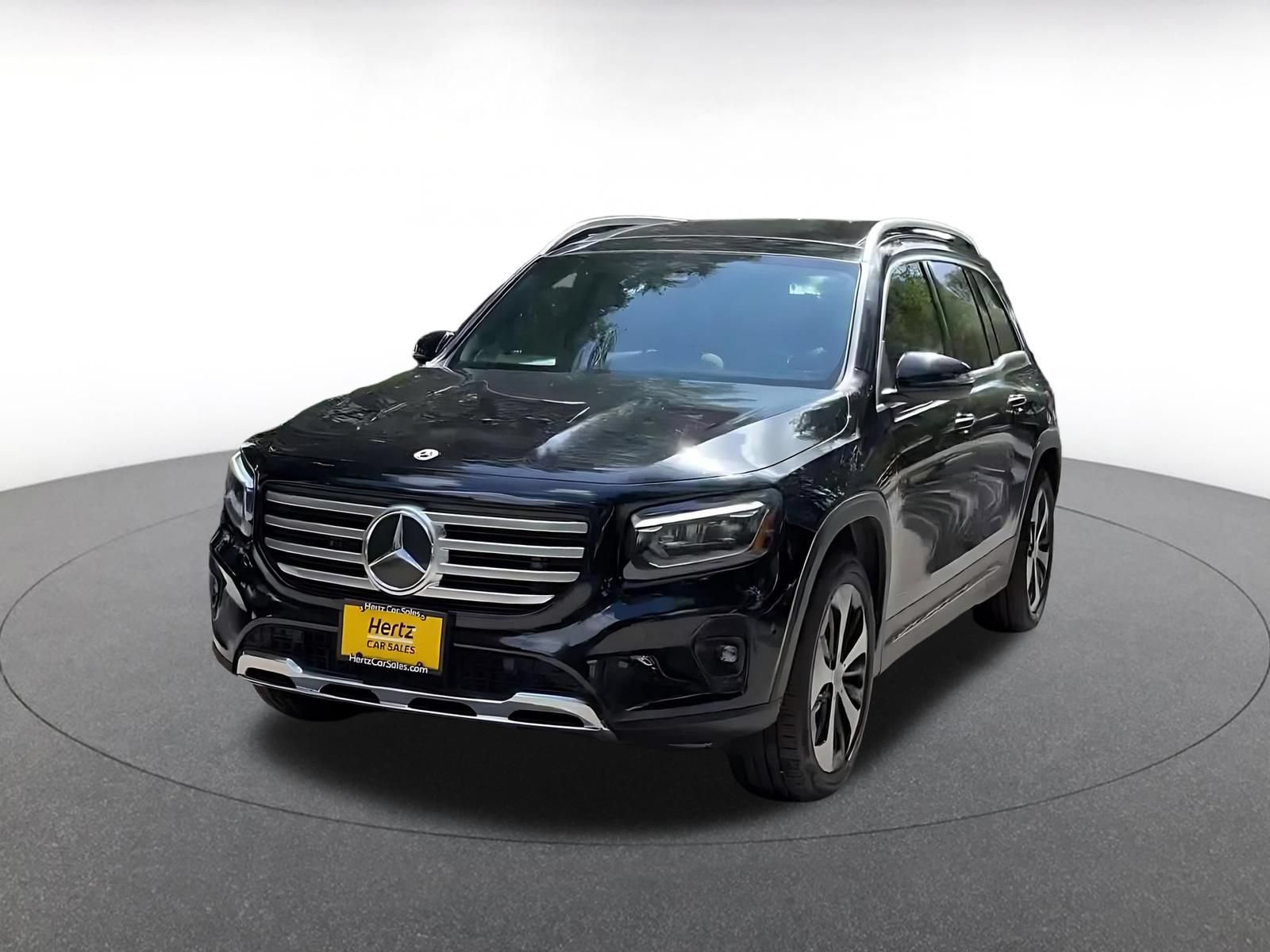 Used 2025 Mercedes-Benz GLB 250 4MATIC image 7