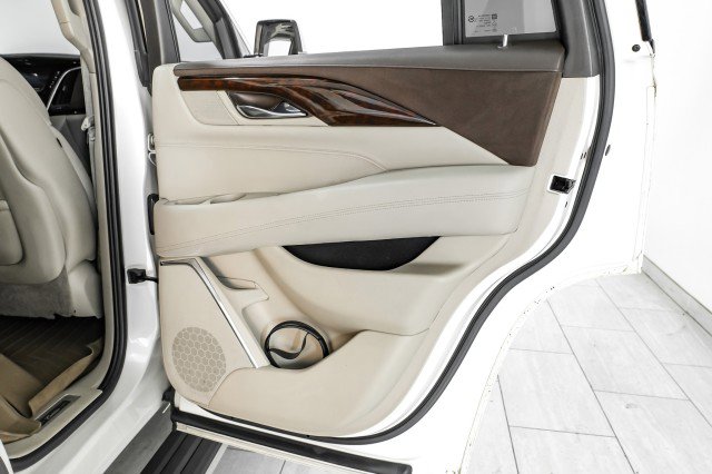 Used 2015 Cadillac Escalade Premium AWD/4WD image 51
