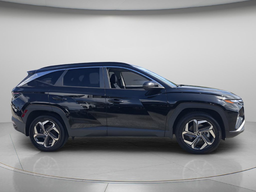 Certified 2023 Hyundai Tucson SEL w/ Convenience Package AWD/4WD image 4