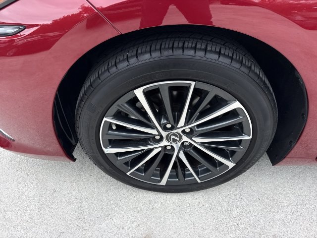 Certified 2024 Lexus ES 350 w/ Premium Package FWD image 10