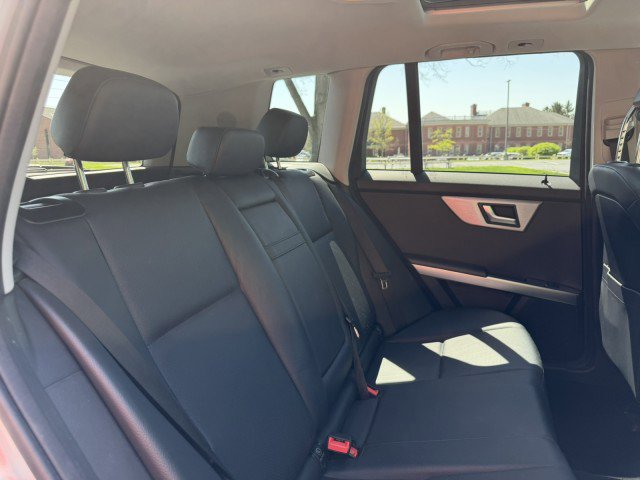 Used 2012 Mercedes-Benz GLK 350 4MATIC image 25