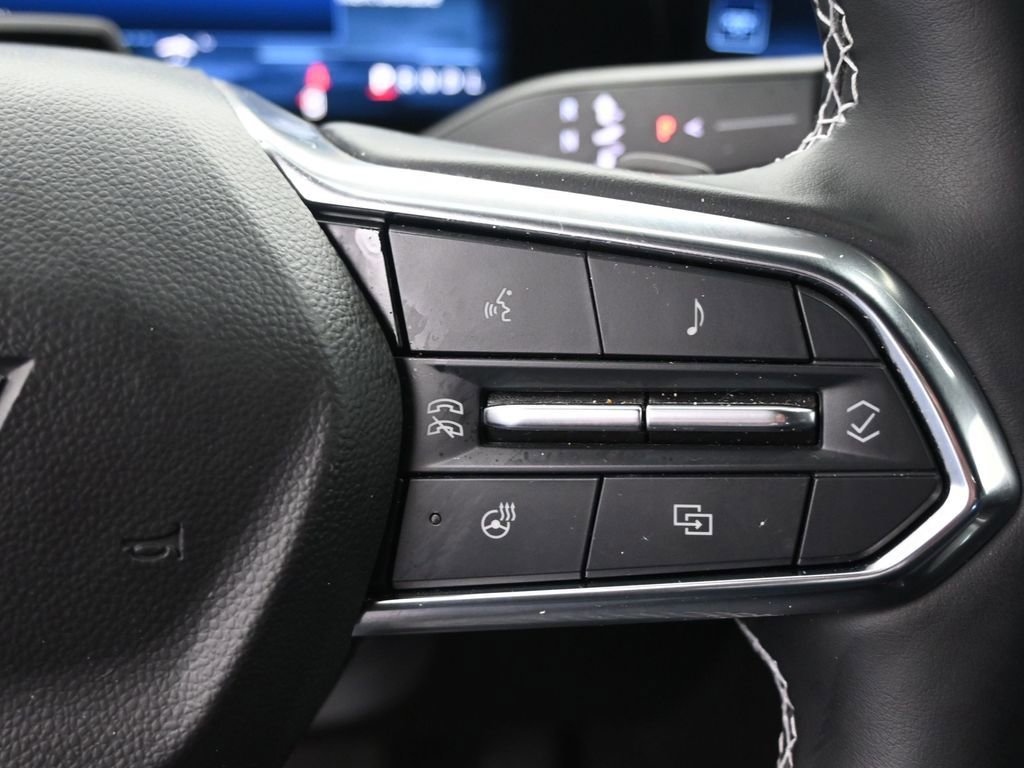 Certified 2024 Chevrolet Traverse Z71 w/ Enhanced Driving Package image 32