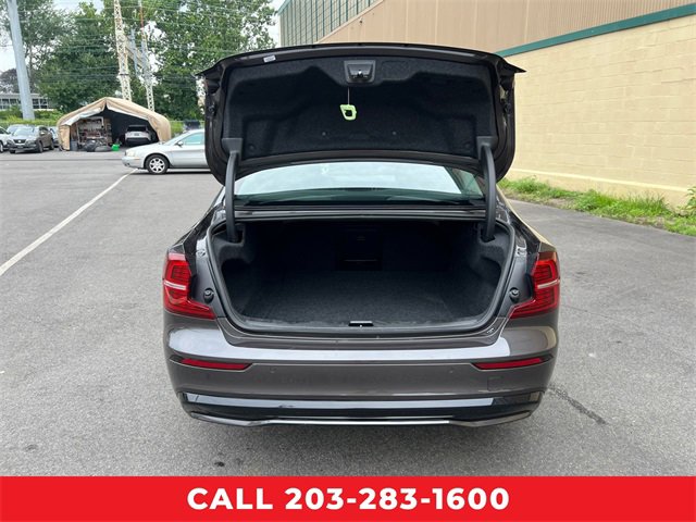 Used 2024 Volvo S60 B5 Plus image 27