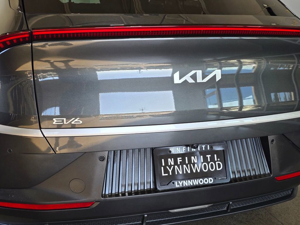 Used 2024 Kia EV6 Light image 24