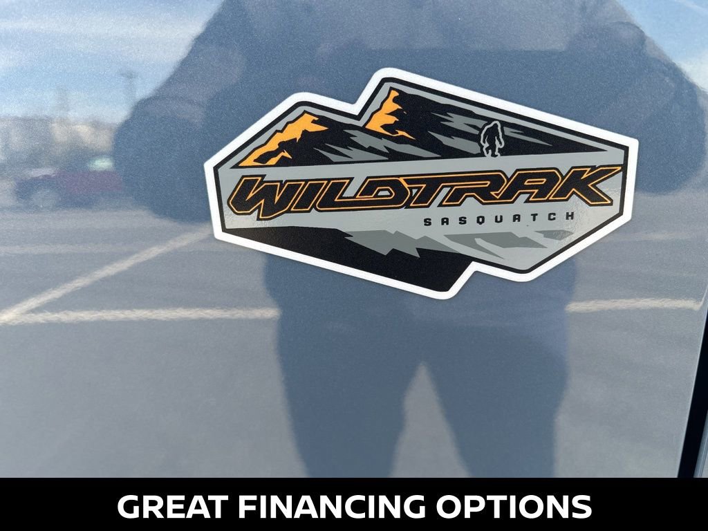 Used 2024 Ford Bronco Wildtrak image 13