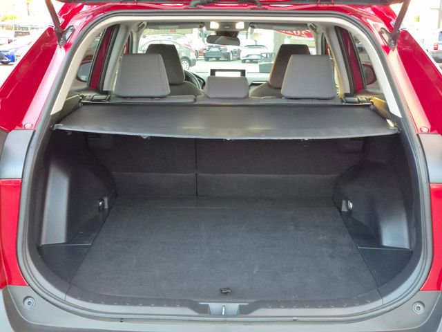 Used 2025 Toyota RAV4 XLE image 6