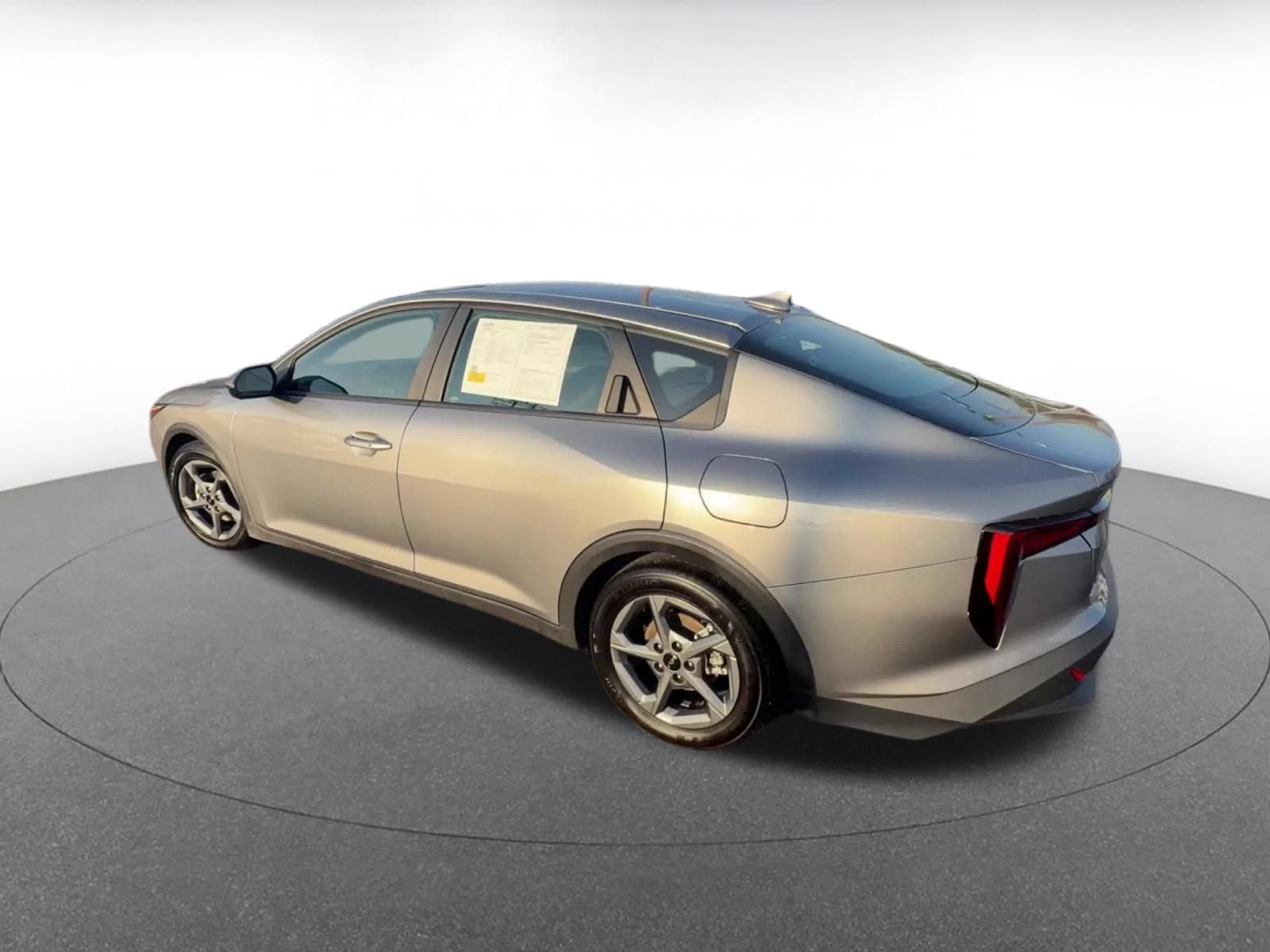 Used 2025 Kia K4 FWD image 9