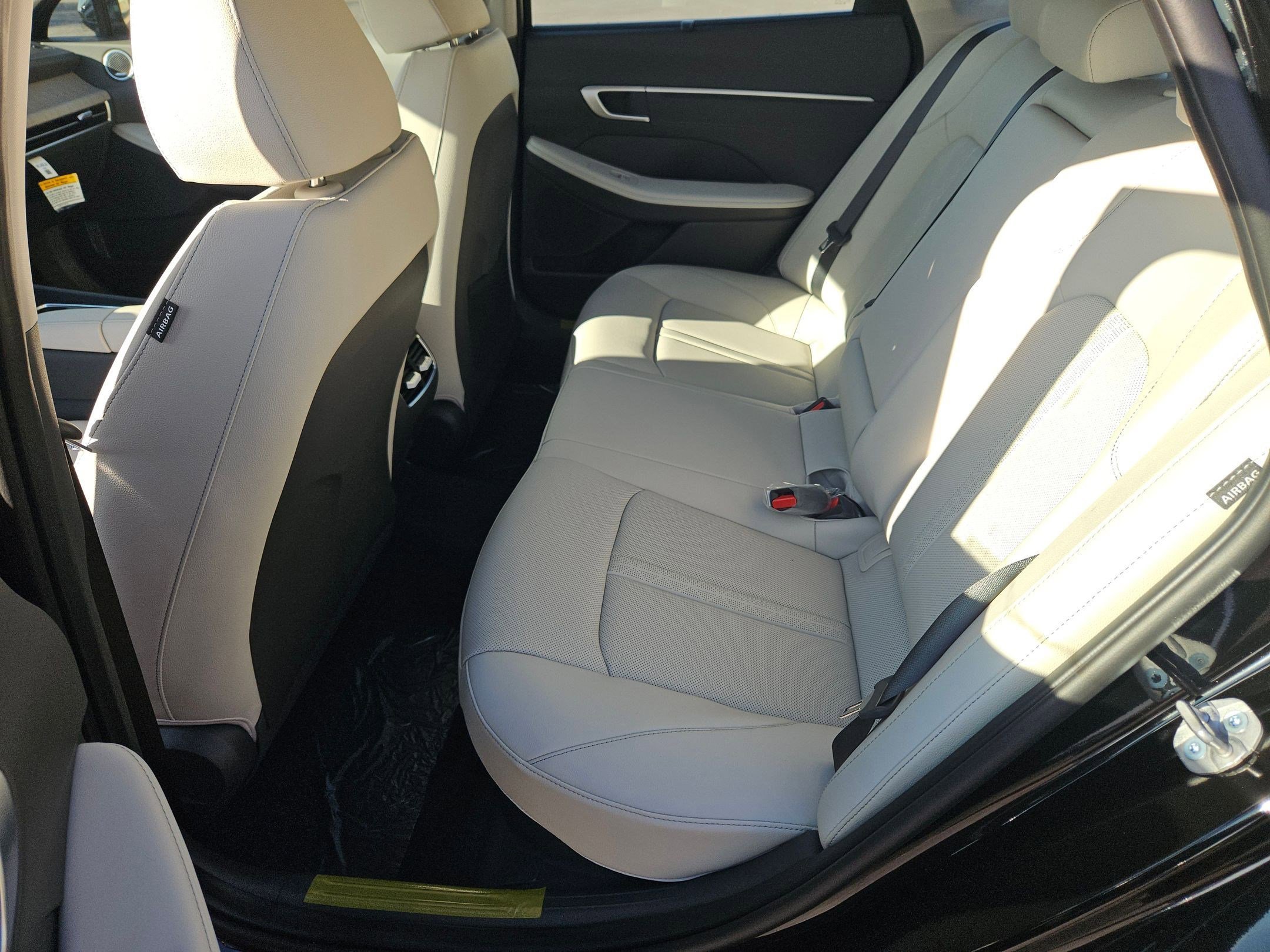 New 2025 Hyundai Sonata Limited image 17