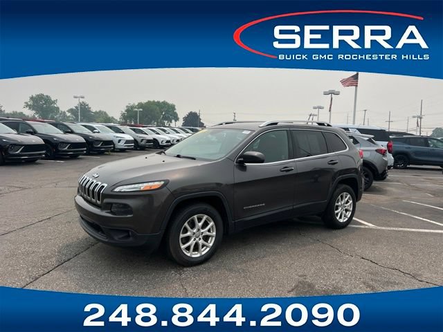 Used 2016 Jeep Cherokee Latitude w/ Cold Weather Group