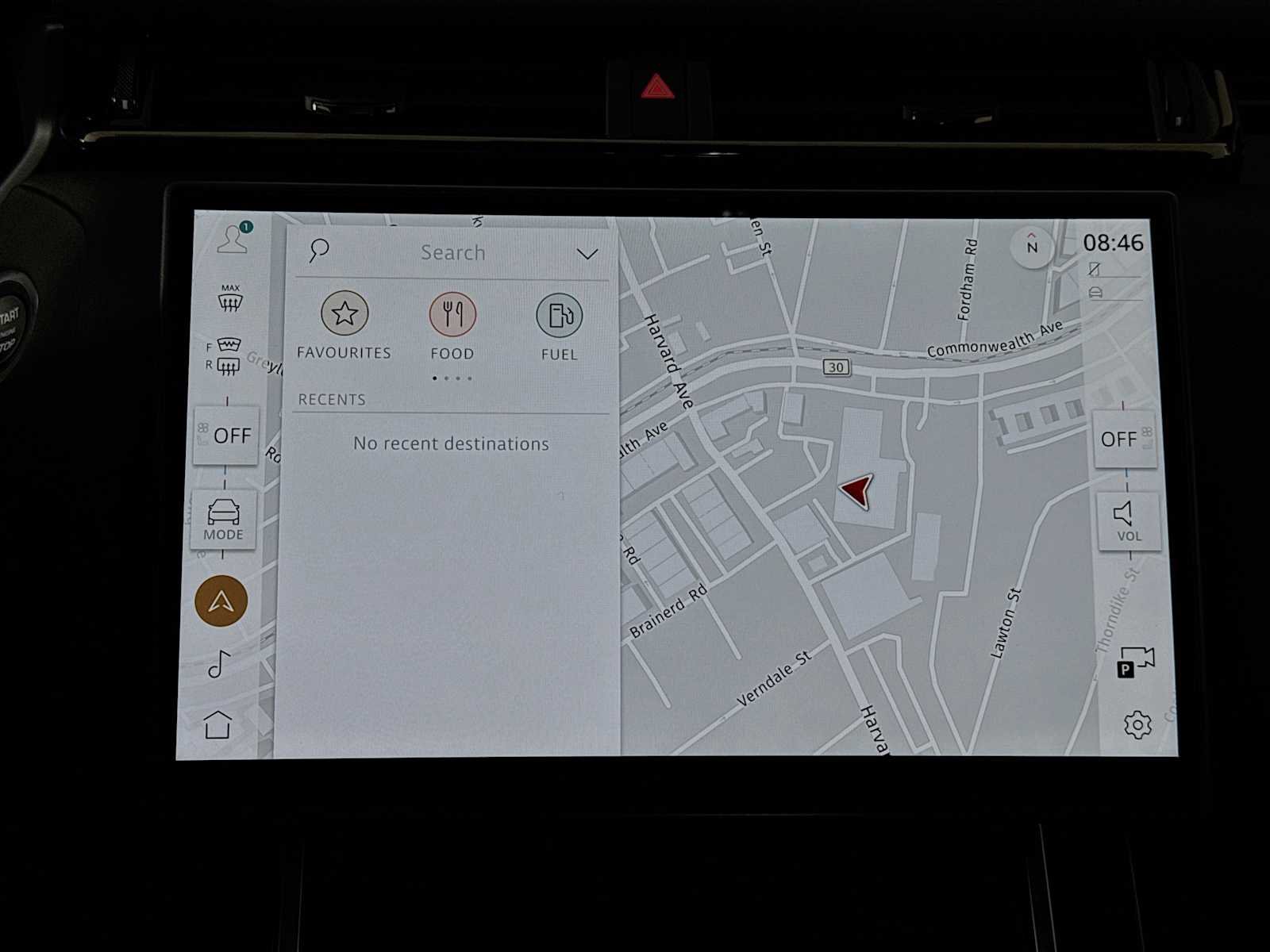 Used 2026 Land Rover Range Rover Velar Dynamic SE AWD/4WD image 15