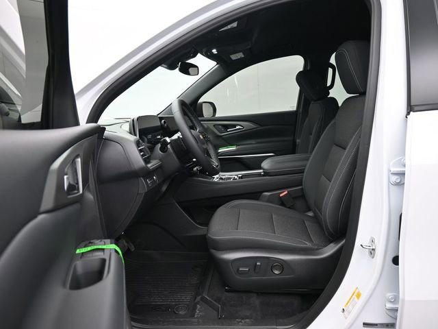 New 2026 Chevrolet Traverse LT w/ LPO, Floor Liner Package image 39