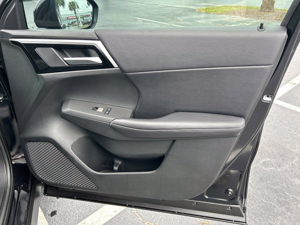 New 2026 Nissan Rogue SL AWD/4WD image 38