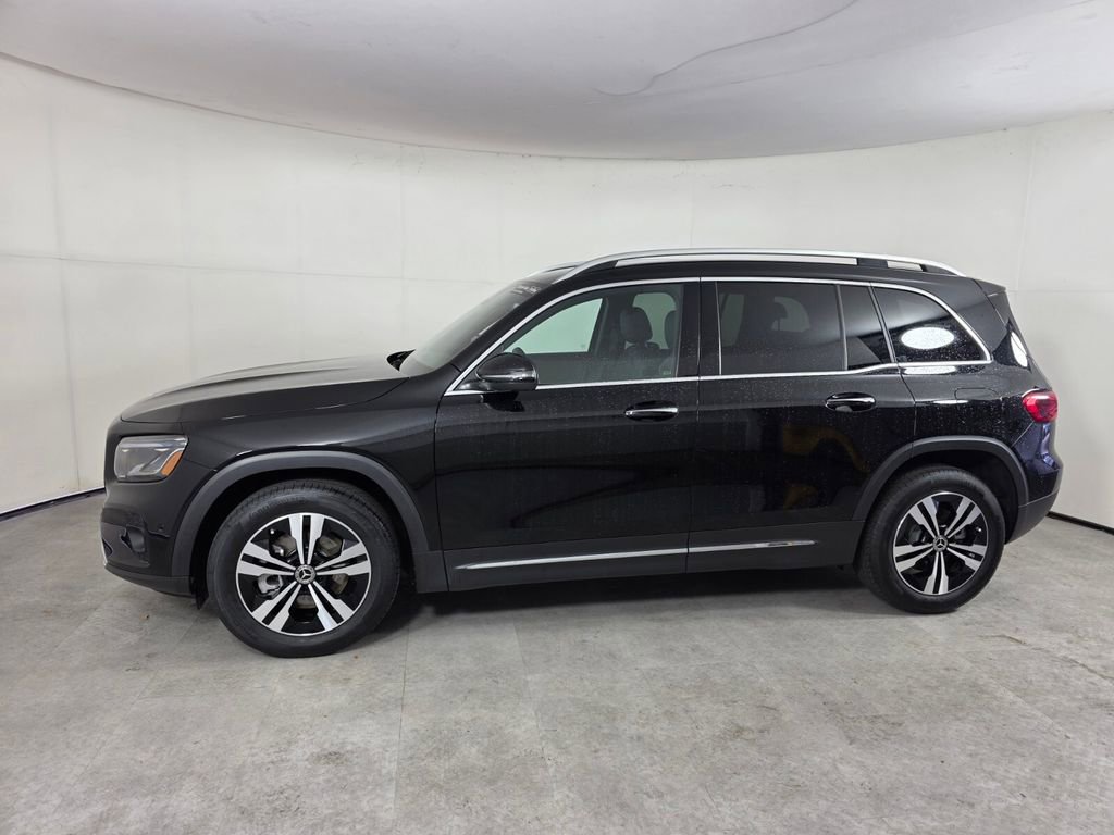 Certified 2025 Mercedes-Benz GLB 250 image 7