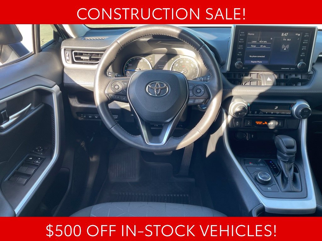 Used 2021 Toyota RAV4 XLE w/ Convenience Package AWD/4WD image 14
