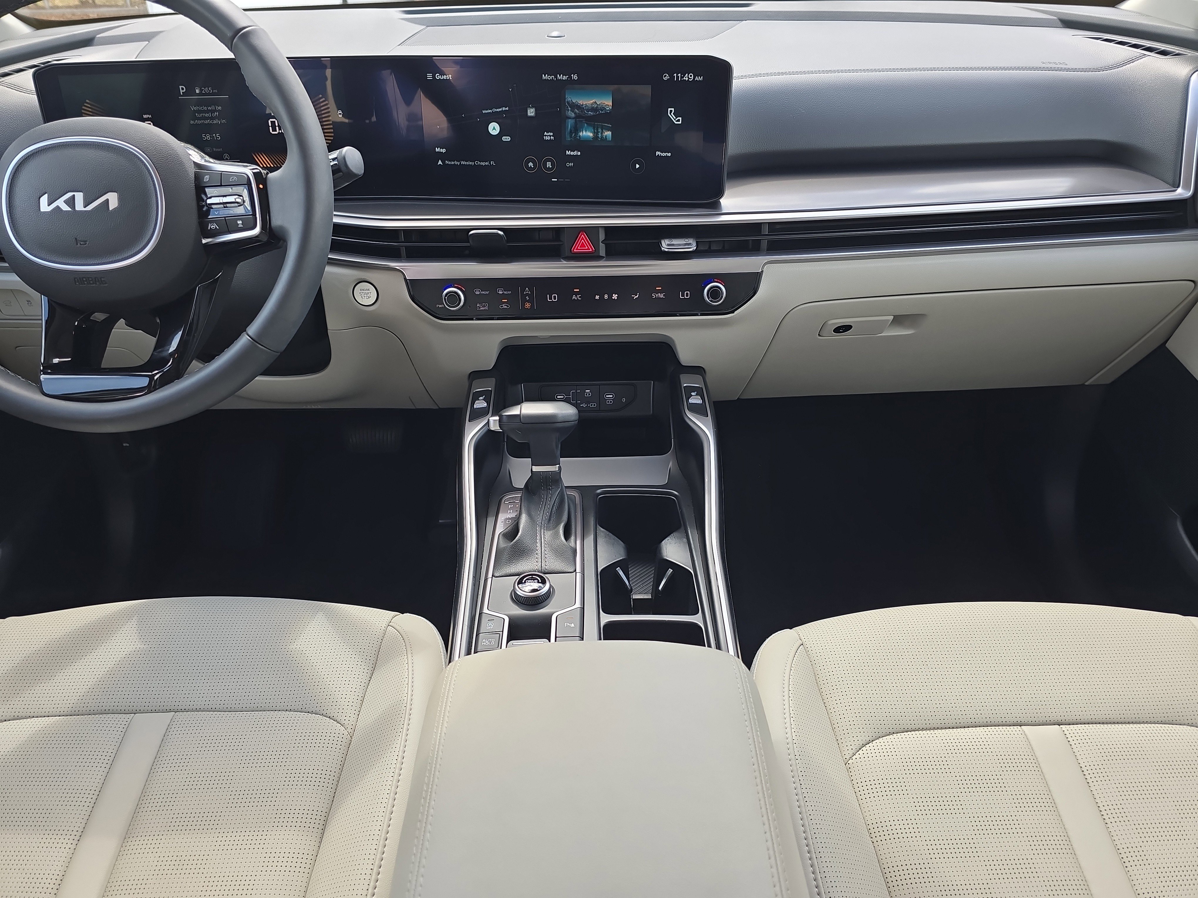 Certified 2025 Kia Sorento EX image 15