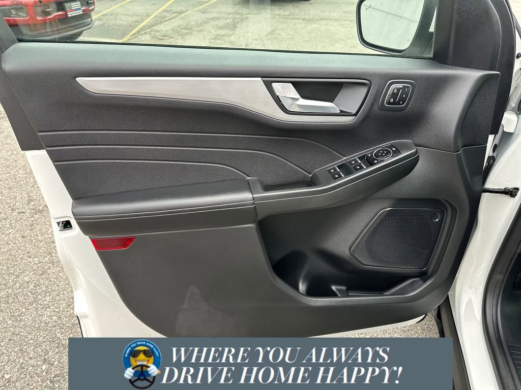 Certified 2023 Ford Escape Platinum image 10