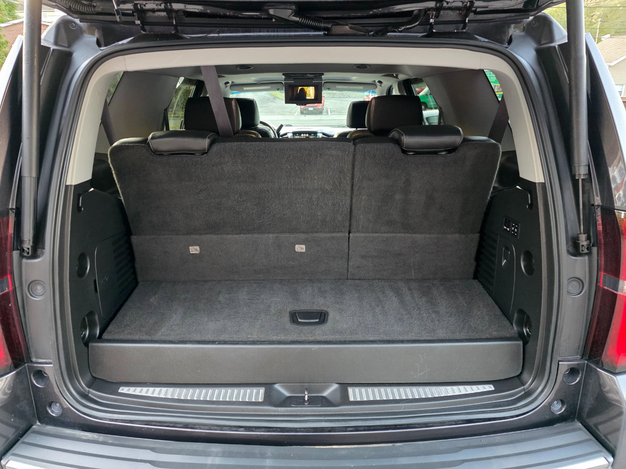 Used 2015 Chevrolet Tahoe LTZ image 14