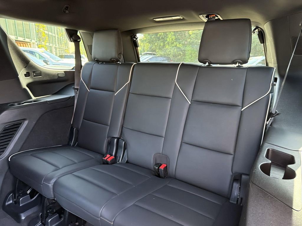 Certified 2023 Cadillac Escalade Premium Luxury image 29