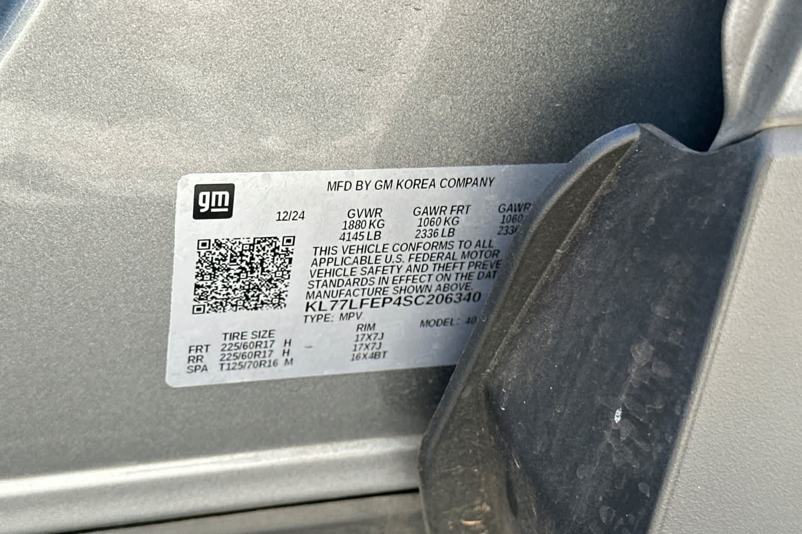 Used 2025 Chevrolet Trax LS w/ Driver Confidence Package FWD image 30