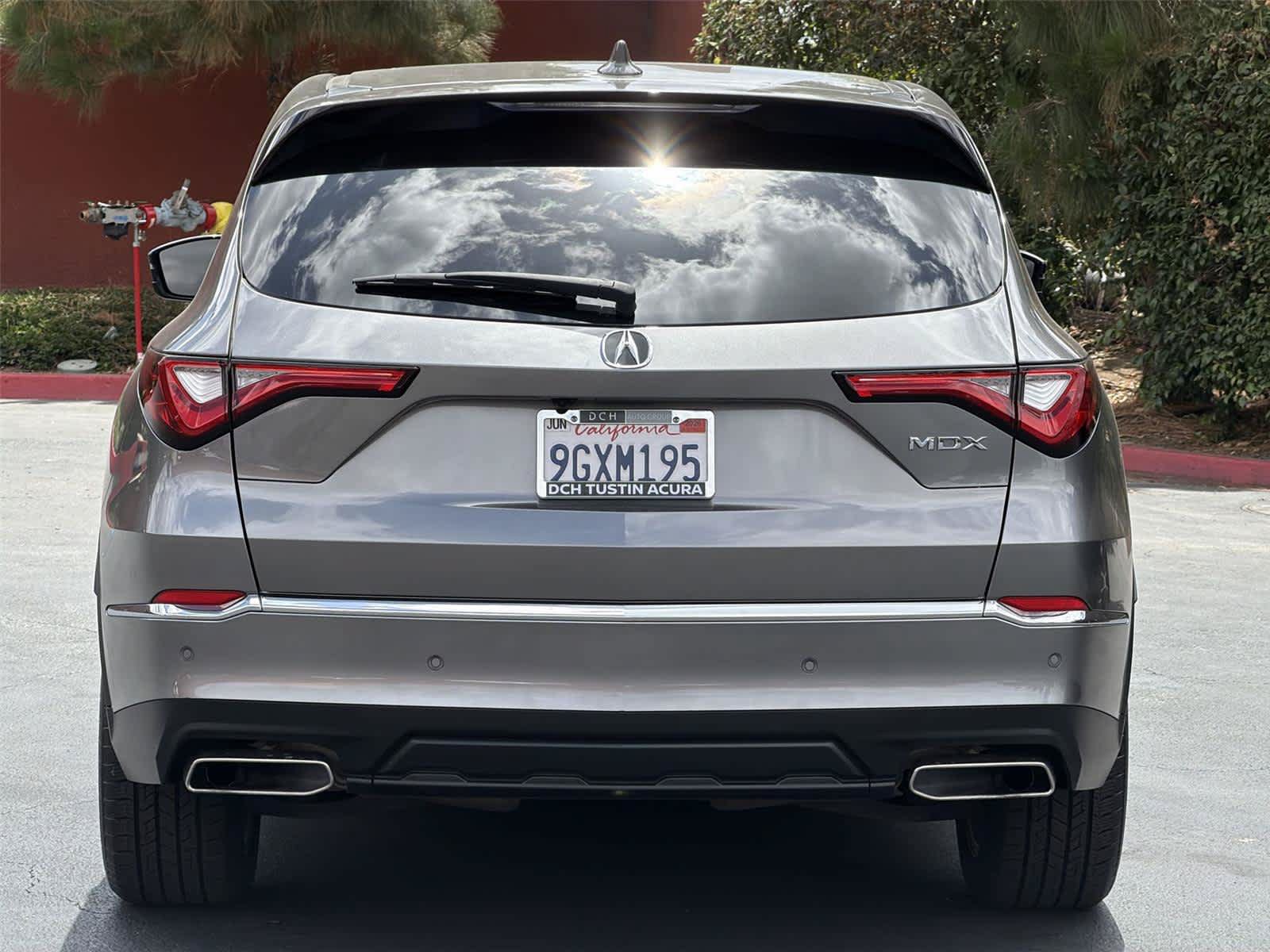 Certified 2023 Acura MDX FWD w/ Technology Package image 6