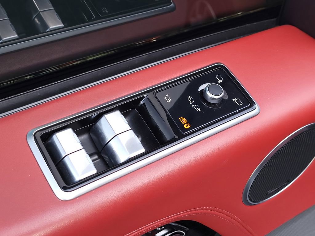 Used 2020 Land Rover Range Rover Autobiography AWD/4WD image 13