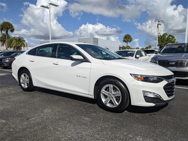 Used 2024 Chevrolet Malibu LT