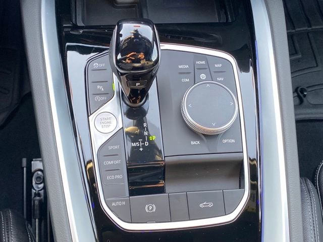 Used 2024 BMW Z4 M40i w/ Premium Package image 17