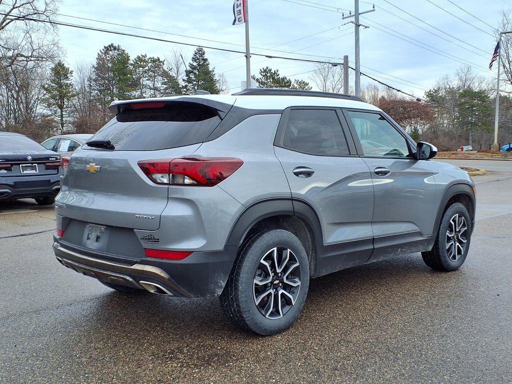 Used 2023 Chevrolet TrailBlazer ACTIV w/ Technology Package image 5