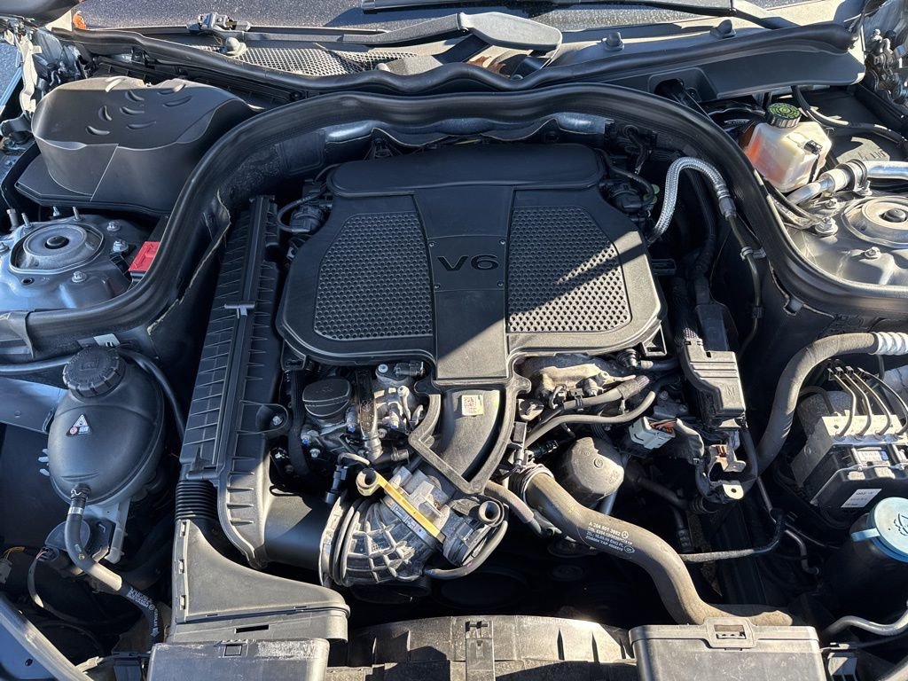 Used 2012 Mercedes-Benz E 350 4MATIC Sedan image 45