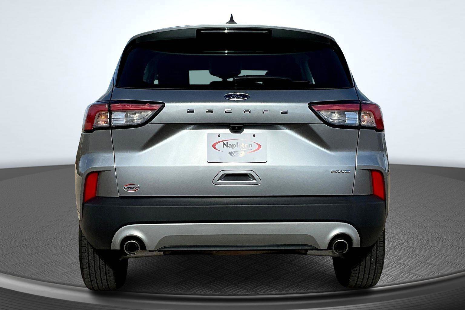 Used 2022 Ford Escape S image 4