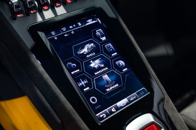 Used 2023 Lamborghini Huracan Tecnica RWD image 45
