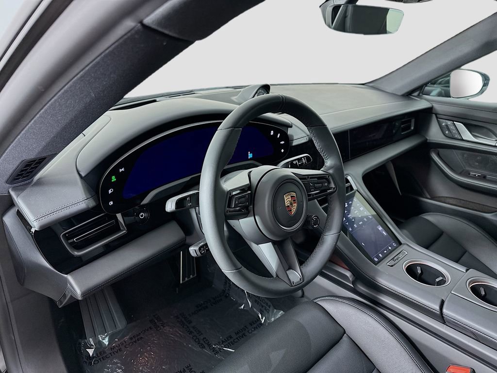 New 2025 Porsche Taycan 4S image 4