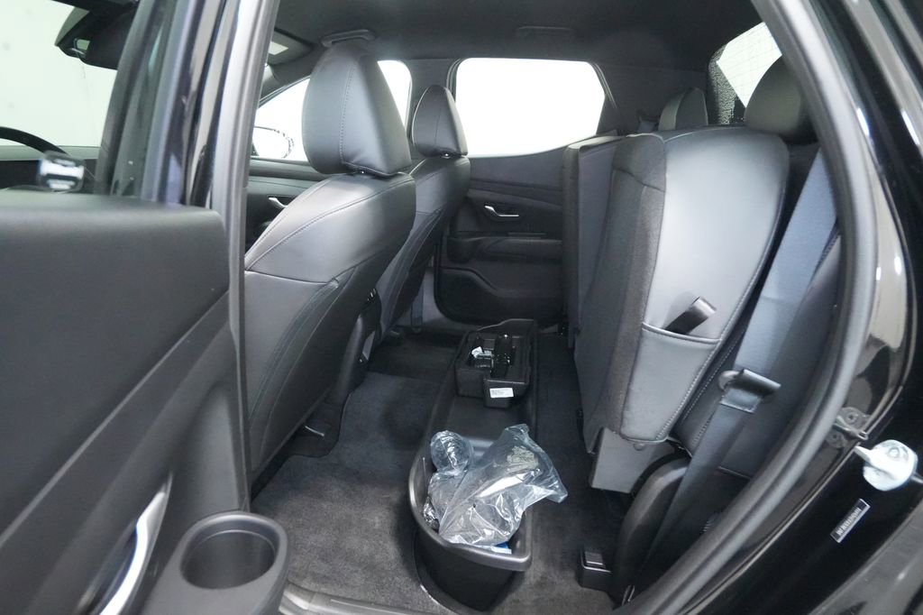 Used 2025 Hyundai Santa Cruz SEL image 18