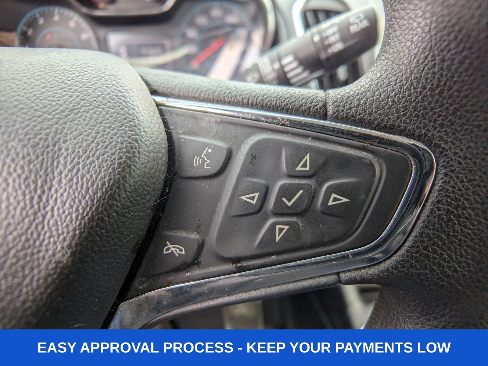 Used 2017 Chevrolet Cruze LT image 29