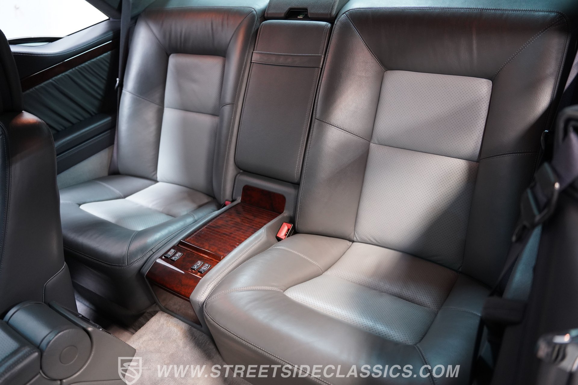 Used 1995 Mercedes-Benz S 600 Coupe image 35