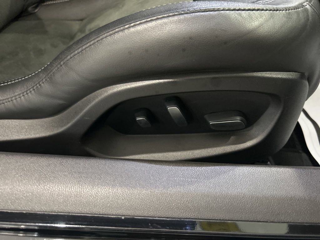 Used 2019 Chevrolet Corvette Stingray Coupe w/ 2LT Preferred Equipment Group image 34