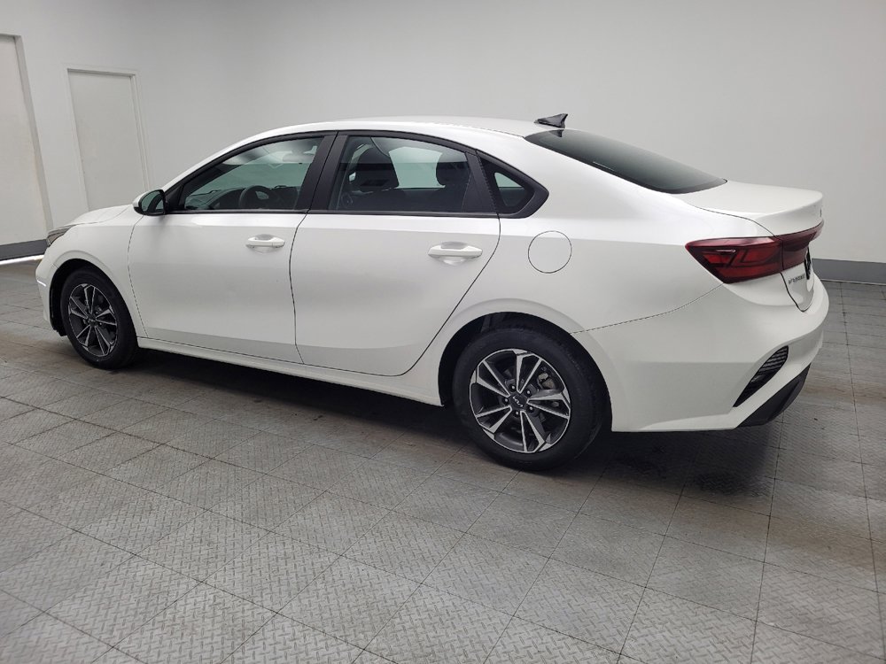 Used 2024 Kia Forte LXS FWD image 3