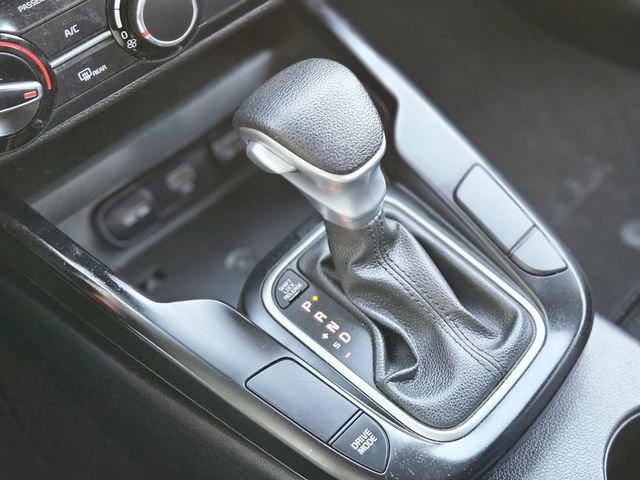 Used 2024 Kia Soul LX w/ Option Group 015 image 25