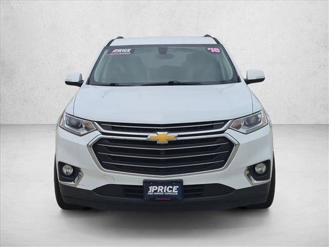 Used 2018 Chevrolet Traverse LT FWD image 2