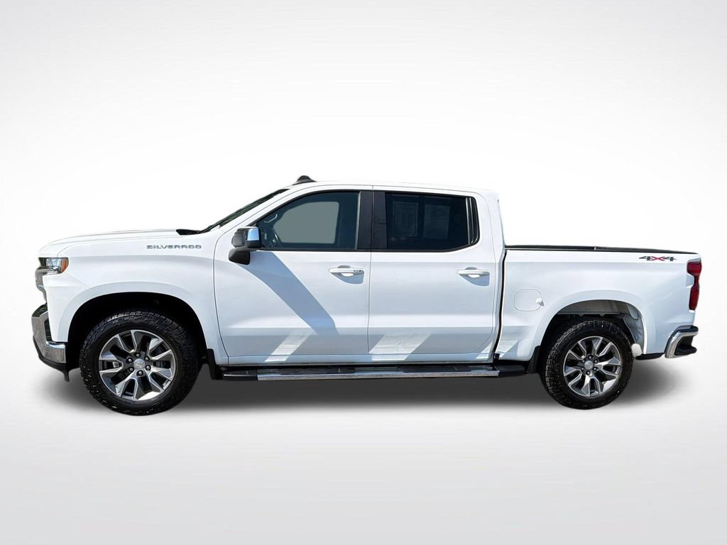 Used 2022 Chevrolet Silverado 1500 LT AWD/4WD image 2