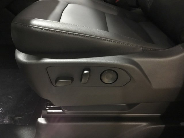 New 2026 Chevrolet Tahoe Z71 image 32