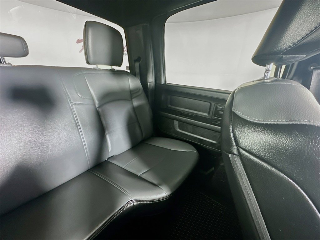 Used 2024 RAM 3500 Tradesman w/ Chrome Appearance Group image 14