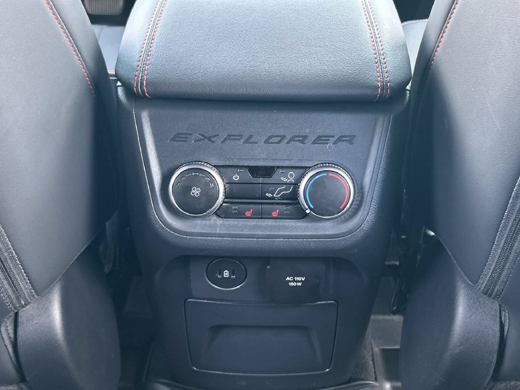 Used 2025 Ford Explorer ST-Line RWD image 21