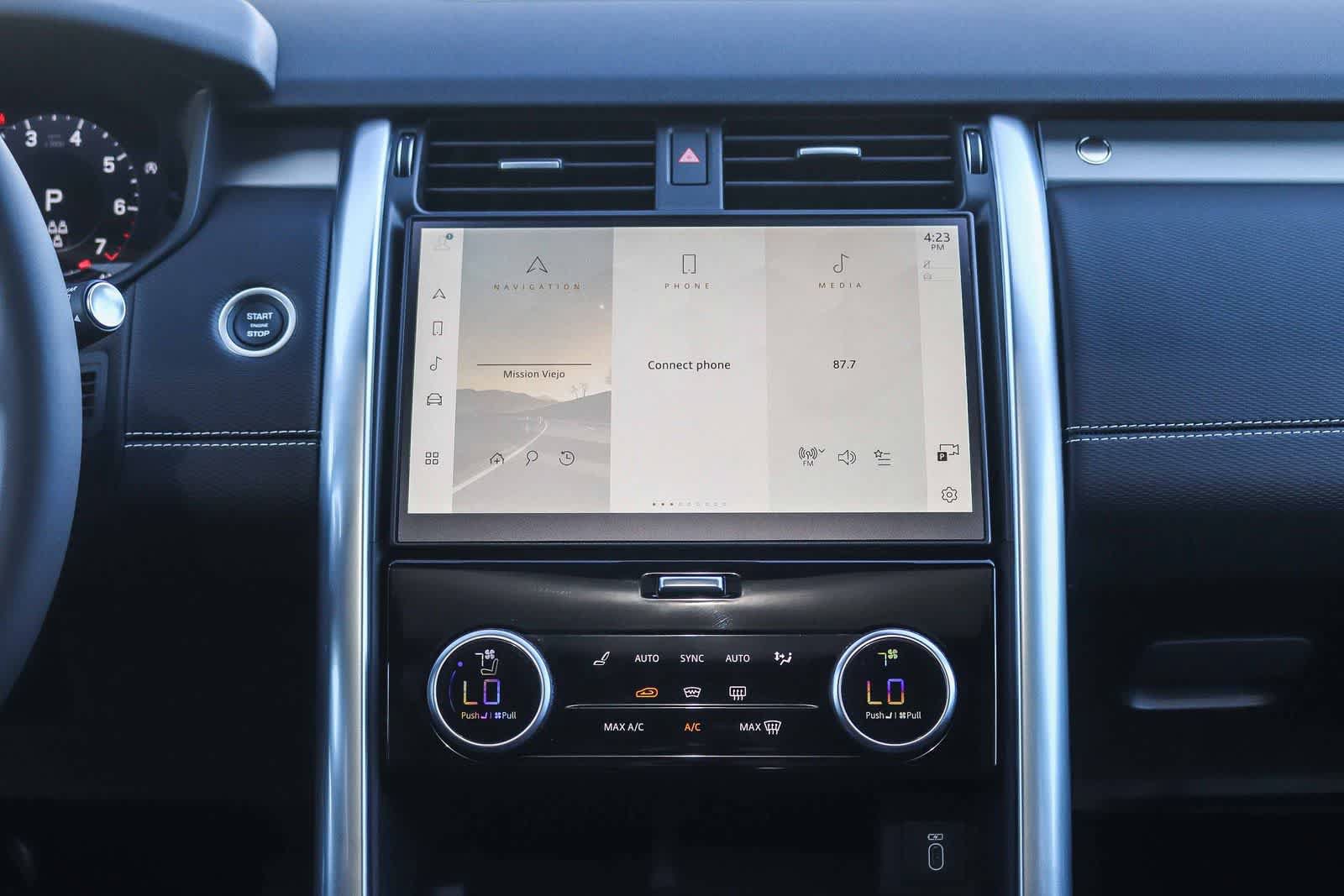 New 2026 Land Rover Discovery Dynamic SE AWD/4WD image 13