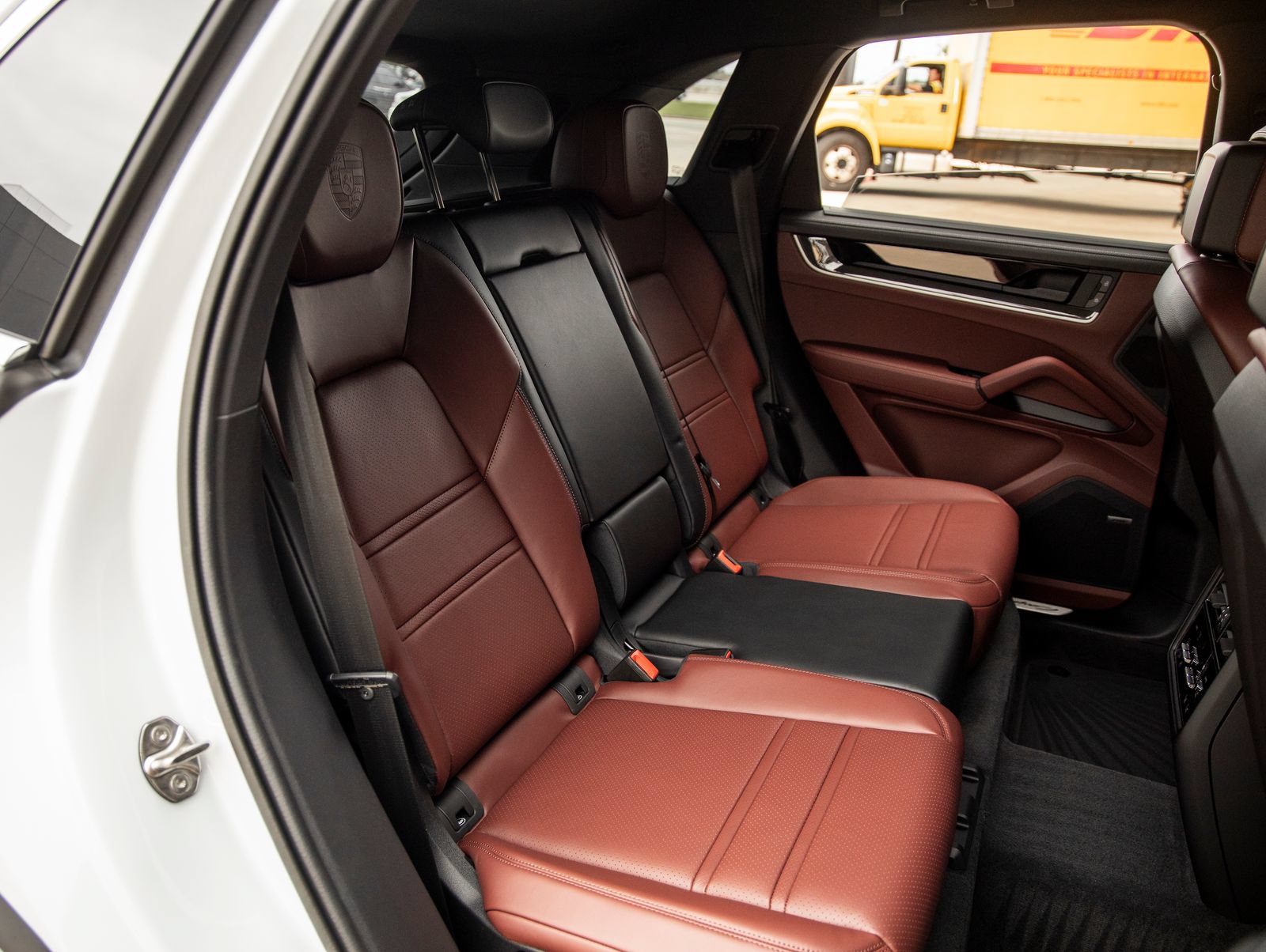 New 2026 Porsche Cayenne S AWD/4WD image 38
