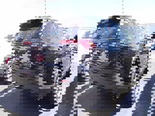 Used 2024 Toyota RAV4 XLE image 5